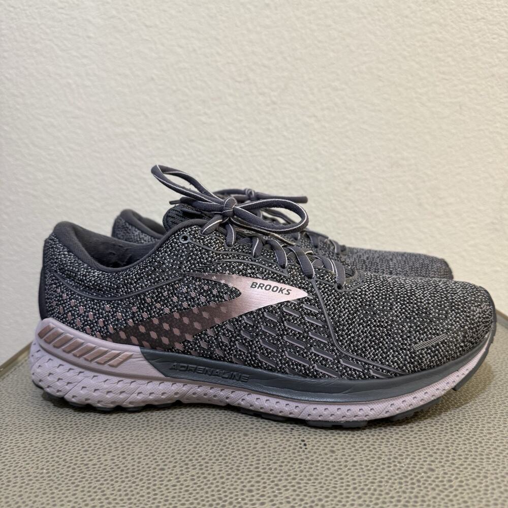 Brooks Adenaline GTS 21 Women's Running Shoes Size 11 B (Medium) Lavender Gray